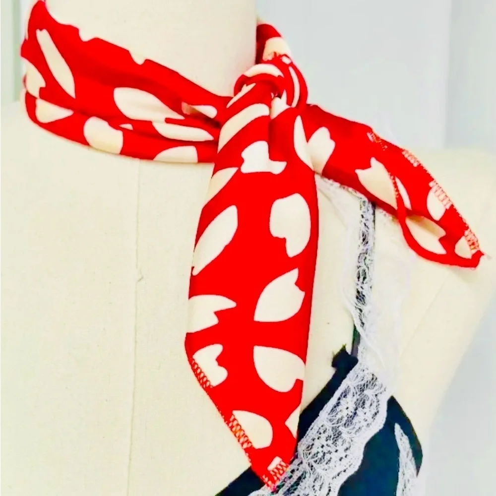Romantic Red Heart Print Scarf – 19.69” Square NWOT